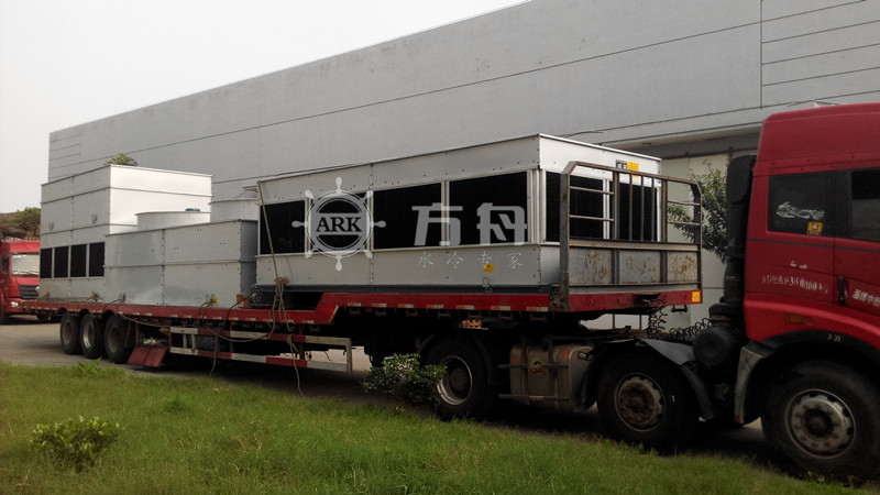 闭式冷却塔发货现场